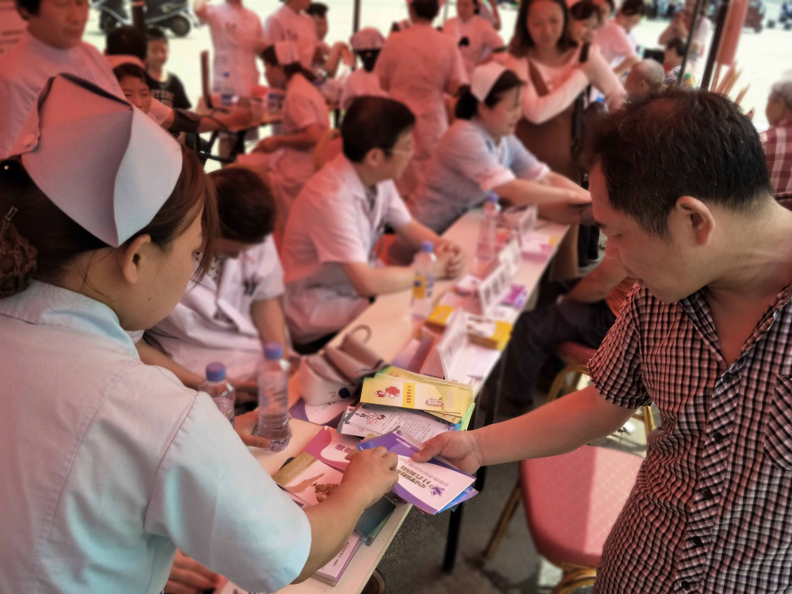 健康新余,护理助力——5.12护士节文艺汇演暨大型义诊活动 健康新余,护理助力——5.12护士节文艺汇演暨大型义诊活动