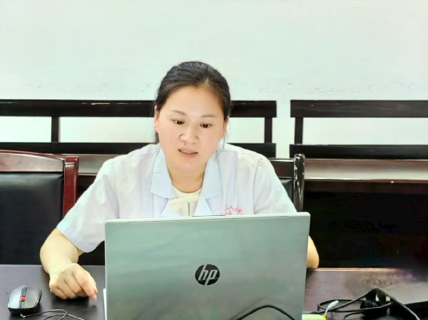 践行医者初心 担当健康使命：我院开讲专题党课